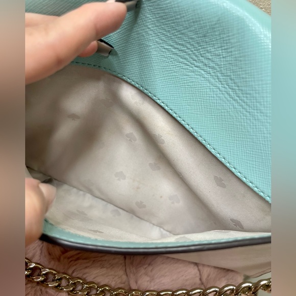 Kate Spade crossbody with removable chain and matching wallet - Picture 9 of 13